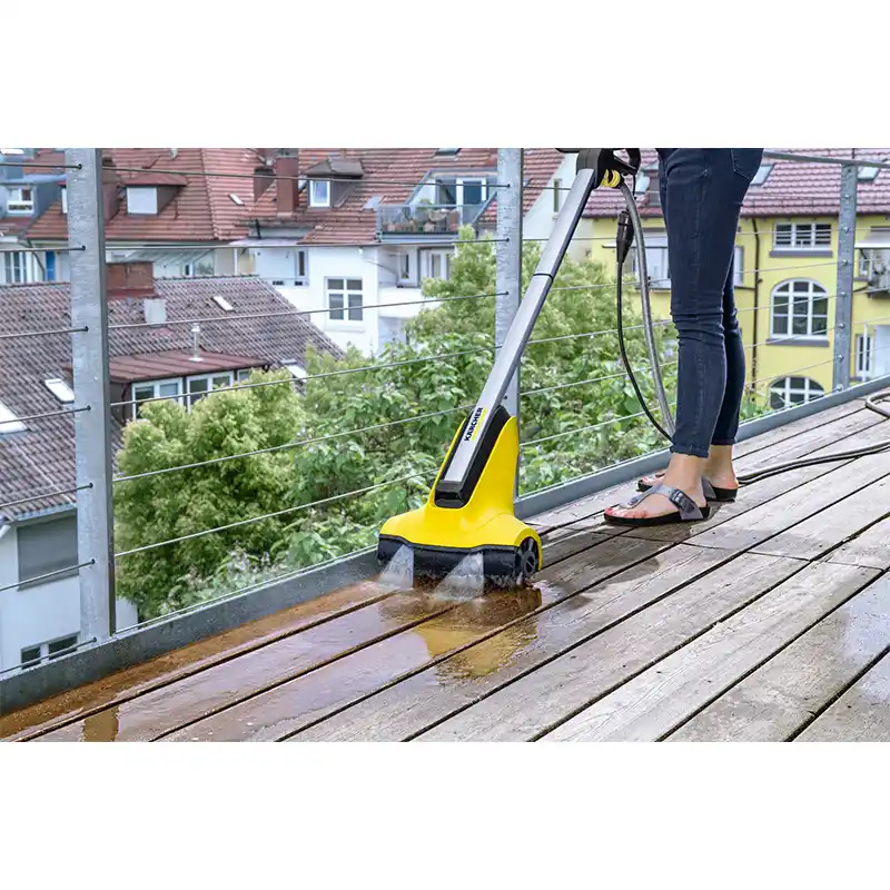 Kärcher Čistač terasa PCL 4