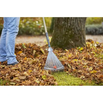 Gardena podesive grabulje sa drvenom drškom PureLine 36-50cm
